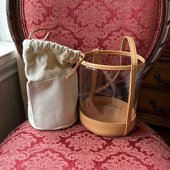 Bucket bag purchased from Tokyo - Picture 3 of 3